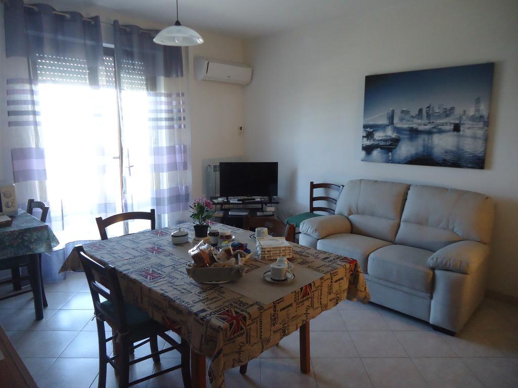 Casa Mozart B&B Лечче Экстерьер фото